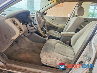 Zdjęcie 7 z 13 samochodu: 1999 HONDA ACCORD LX VIN:1HGCG5644XA034478 - miniatura