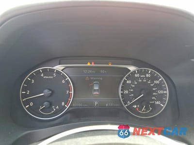 Zdjęcie 9 z 12 samochodu: 2020 NISSAN ALTIMA SR VIN:1N4BL4CV5LC140472 - miniatura