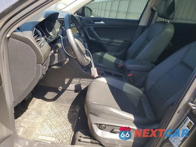 Zdjęcie 7 z 13 samochodu: 2019 VOLKSWAGEN TIGUAN SE VIN:3VV2B7AX3KM010708 - miniatura