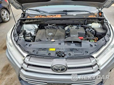 Zdjęcie 12 z 13 samochodu: 2019 TOYOTA HIGHLANDER LE PLUS VIN:5TDBZRFH4KS969591 - miniatura