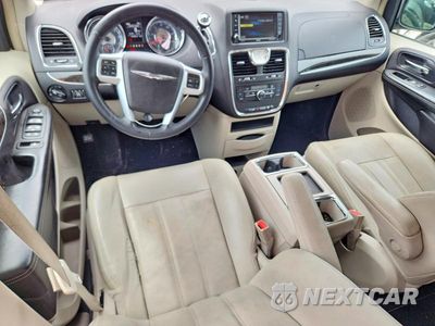 Zdjęcie 8 z 13 samochodu: 2013 CHRYSLER TOWN & COUNTRY TOURING VIN:2C4RC1BG5DR560459 - miniatura