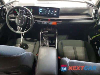 Zdjęcie 8 z 14 samochodu: 2025 KIA SORENTO LX VIN:5XYRG4JC6SG333948 - miniatura
