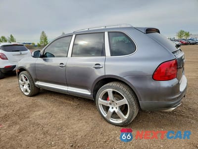 Drugie zdjęcie samochodu z przodu: 2006 PORSCHE CAYENNE TURBO VIN:WP1AC29P26LA90572 - miniatura