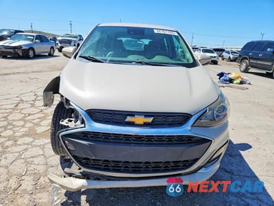 Piąte zdjęcie samochodu w środku: 2020 CHEVROLET SPARK 2LT VIN:KL8CF6SAXLC467538 - miniatura