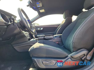 Zdjęcie 7 z 12 samochodu: 2018 FORD MUSTANG VIN:1FA6P8TH9J5165397 - miniatura