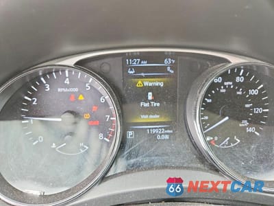 Zdjęcie 9 z 12 samochodu: 2015 NISSAN ROGUE SV VIN:5N1AT2ML8FC791618 - miniatura