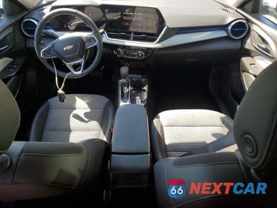 Zdjęcie 8 z 13 samochodu: 2025 CHEVROLET TRAX 1LT VIN:KL77LHEP7SC096086 - miniatura