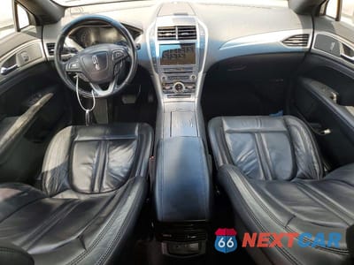 Zdjęcie 8 z 12 samochodu: 2017 LINCOLN MKZ SELECT VIN:3LN6L5C90HR604924 - miniatura