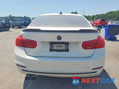 Zdjęcie 6 z 12 samochodu: 2017 BMW 330 I VIN:WBA8B9G57HNU48430 - miniatura