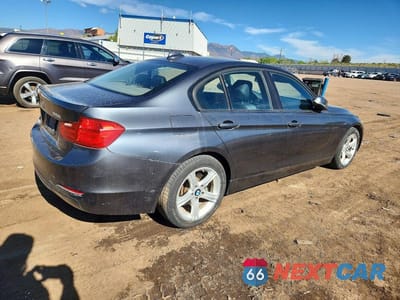 Trzecie zdjęcie samochodu z tyłu: 2013 BMW 328 I SULEV VIN:WBA3C1G51DNR46853 - miniatura