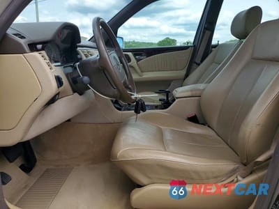 Zdjęcie 7 z 12 samochodu: 1996 MERCEDES-BENZ E 320 VIN:WDBJF55FXTJ014515 - miniatura