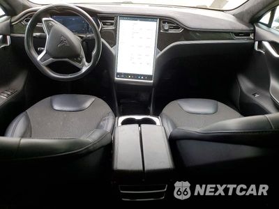 Zdjęcie 8 z 12 samochodu: 2015 TESLA MODEL S 85 VIN:5YJSA1H13FFP68817 - miniatura
