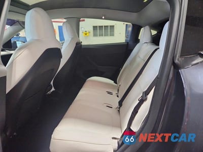 Zdjęcie 10 z 12 samochodu: 2023 TESLA MODEL Y VIN:7SAYGDEE9PF883248 - miniatura