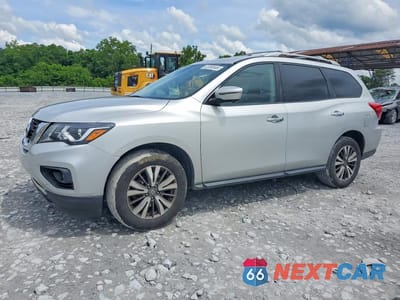 2017 NISSAN PATHFINDER SL 5N1DR2MM6HC618090 - główne zdjęcie licytacji z USA - miniatura