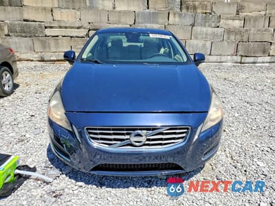Piąte zdjęcie samochodu w środku: 2013 VOLVO S60 T5 VIN:YV1612FH8D2192059 - miniatura