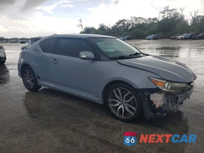 Czwarte zdjęcie samochodu z boku: 2016 SCION TC BASE VIN:JTKJF5C72GJ023365 - miniatura