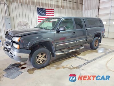 2004 CHEVROLET SILVERADO K1500 2GCEK19T141225962 - główne zdjęcie licytacji z USA - miniatura