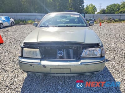 Piąte zdjęcie samochodu w środku: 2005 MERCURY GRAND MARQUIS LS VIN:2MEHM75W45X643519 - miniatura