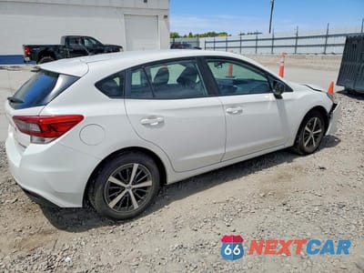 Trzecie zdjęcie samochodu z tyłu: 2020 SUBARU IMPREZA VIN:4S3GTAB62L3707486 - miniatura