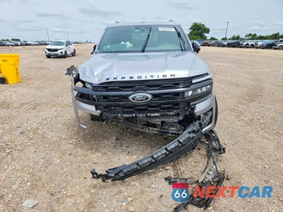 Piąte zdjęcie samochodu w środku: 2023 FORD EXPEDITION LIMITED VIN:1FMJU1K84PEA13988 - miniatura