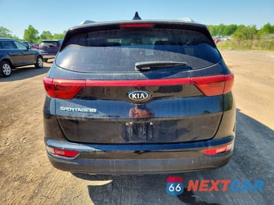 Zdjęcie 6 z 13 samochodu: 2018 KIA SPORTAGE LX VIN:KNDPM3AC1J7374106 - miniatura