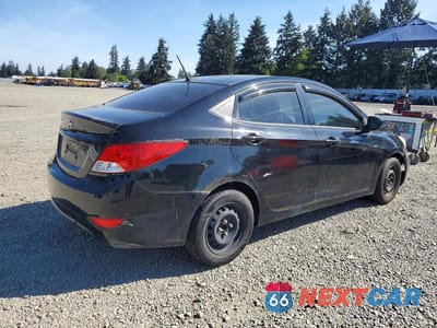 Trzecie zdjęcie samochodu z tyłu: 2013 HYUNDAI ACCENT GLS VIN:KMHCT4AE6DU292124 - miniatura