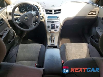Zdjęcie 8 z 12 samochodu: 2008 CHEVROLET MALIBU LS VIN:1G1ZG57B98F169166 - miniatura