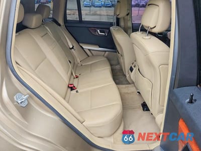 Zdjęcie 11 z 13 samochodu: 2010 MERCEDES-BENZ GLK 350 4MATIC VIN:WDCGG8HB3AF331257 - miniatura