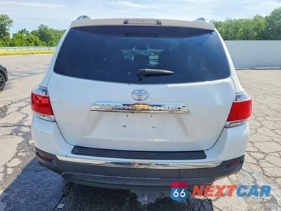 Zdjęcie 6 z 13 samochodu: 2012 TOYOTA HIGHLANDER LIMITED VIN:5TDYK3EH3CS083163 - miniatura