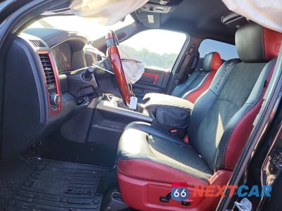 Zdjęcie 7 z 12 samochodu: 2015 RAM 1500 REBEL VIN:1C6RR7YT3FS785669 - miniatura