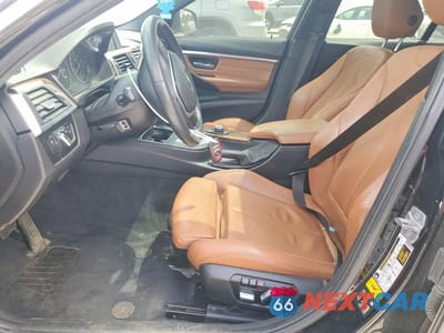 Zdjęcie 7 z 12 samochodu: 2017 BMW 330 XI VIN:WBA8D9G30HNU63957 - miniatura