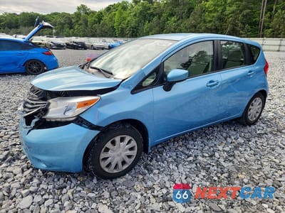 2015 NISSAN VERSA NOTE SV 3N1CE2CP7FL385817 - główne zdjęcie licytacji z USA - miniatura