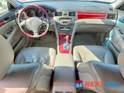 Zdjęcie 8 z 12 samochodu: 2003 LEXUS ES 300 BASE VIN:JTHBF30GX30094235 - miniatura
