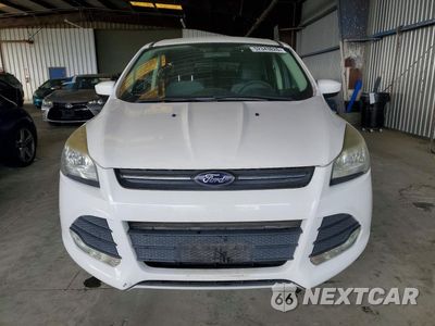 Piąte zdjęcie samochodu w środku: 2015 FORD ESCAPE SE VIN:1FMCU0G73FUA52952 - miniatura