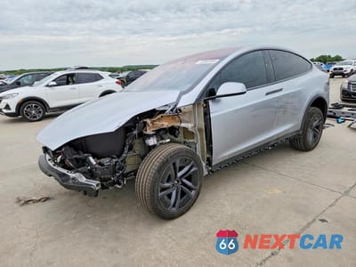 2026 TESLA MODEL X 7SAXCBE54TF480395 - główne zdjęcie licytacji z USA - miniatura