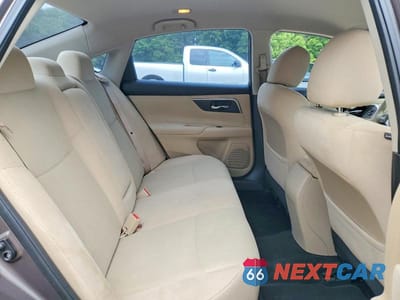 Zdjęcie 10 z 12 samochodu: 2015 NISSAN ALTIMA 2.5 S VIN:1N4AL3AP6FC234598 - miniatura