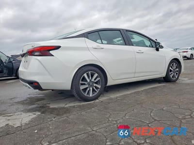 Trzecie zdjęcie samochodu z tyłu: 2020 NISSAN VERSA SV VIN:3N1CN8EV7LL801830 - miniatura