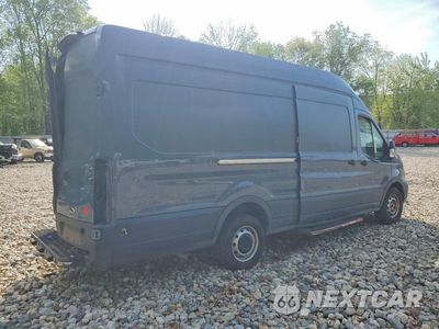 Trzecie zdjęcie samochodu z tyłu: 2021 FORD TRANSIT 250 DELIVERY VAN VIN:1FTBR3X84MKA83082 - miniatura