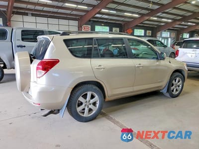 Trzecie zdjęcie samochodu z tyłu: 2006 TOYOTA RAV4 LIMITED VIN:JTMBK31V765007389 - miniatura