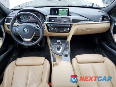 Zdjęcie 8 z 12 samochodu: 2017 BMW 330 XI VIN:WBA8K3C38HA023176 - miniatura