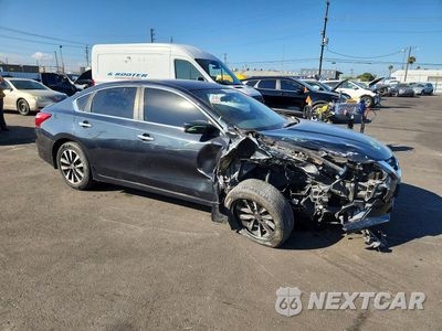 Czwarte zdjęcie samochodu z boku: 2016 NISSAN ALTIMA 2.5 SV VIN:1N4AL3AP3GC244930 - miniatura