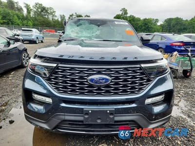 Piąte zdjęcie samochodu w środku: 2023 FORD EXPLORER ST-LINE VIN:1FMSK8KH6PGB25067 - miniatura