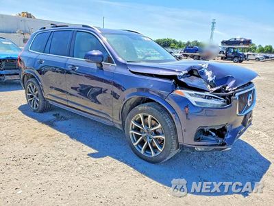 Czwarte zdjęcie samochodu z boku: 2016 VOLVO XC90 T6 VIN:YV4A22PK6G1090418 - miniatura