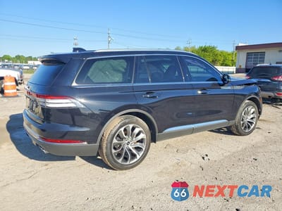 Trzecie zdjęcie samochodu z tyłu: 2025 LINCOLN AVIATOR VIN:5LM5J6XCXSGL22671 - miniatura