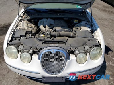 Zdjęcie 11 z 12 samochodu: 2006 JAGUAR S-TYPE VIN:SAJWA01A26FN57272 - miniatura