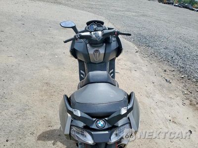 Zdjęcie 6 z 9 samochodu: 2013 BMW C650 GT VIN:WB1013402DZC94589 - miniatura