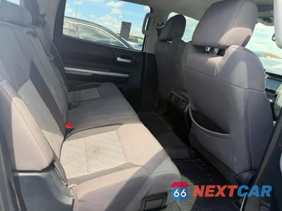 Zdjęcie 6 z 13 samochodu: 2016 TOYOTA TUNDRA CREWMAX SR5 VIN:5TFEM5F13GX097087 - miniatura