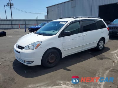2004 TOYOTA SIENNA LE 7 PASSENGER 5TDZA23C04S117716 - główne zdjęcie licytacji z USA - miniatura