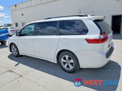 Drugie zdjęcie samochodu z przodu: 2020 TOYOTA SIENNA LE VIN:5TDKZ3DC3LS064474 - miniatura