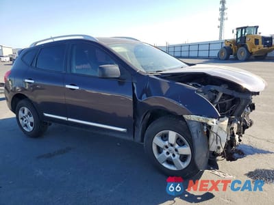 Czwarte zdjęcie samochodu z boku: 2015 NISSAN ROGUE SELECT S VIN:JN8AS5MV2FW750107 - miniatura